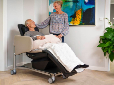 Effect of Nordic Sensi® Chair on Behavioral and Psychological Symptoms of Dementia in Nursing Homes Residents: A Randomized Controlled Trial